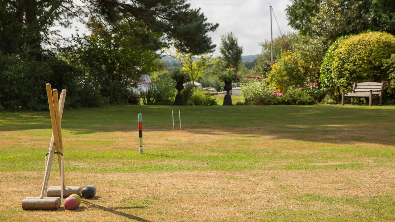Hotel Priory Wareham Esterno foto